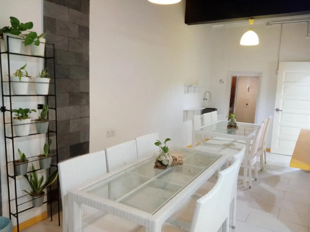 The Serai Cottage Transit Hotel - photo 3