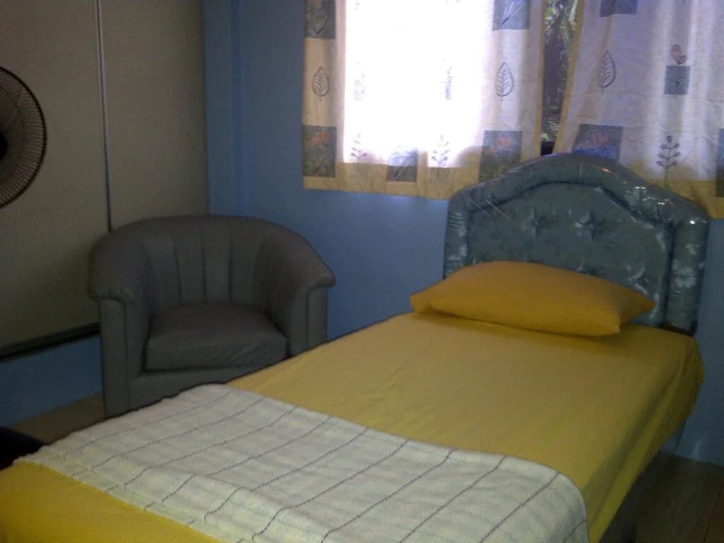 Airport Guest House - photo 2