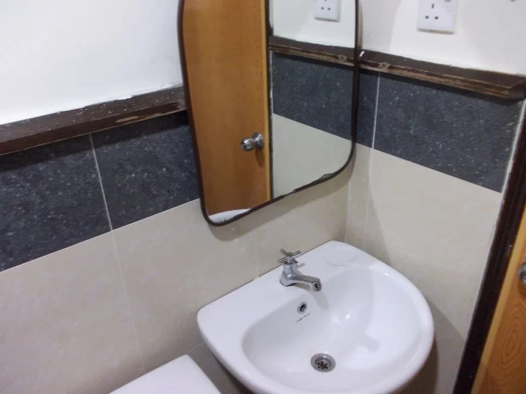 89968 Sri Sutra Hotel - photo 9