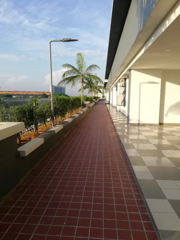 Lawang Suite 2 Bedroom Corner Apartment - photo 28