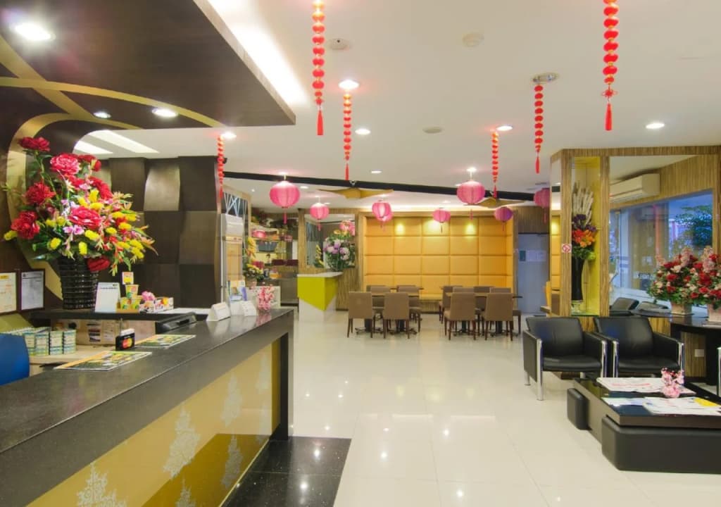 8 Days Boutique Hotel @ Mount Austin JB - photo 18