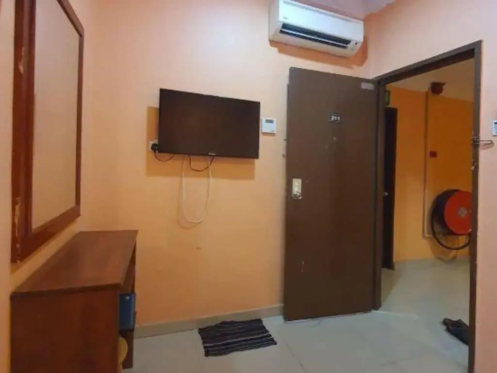 Highway Times Inn - photo 10
