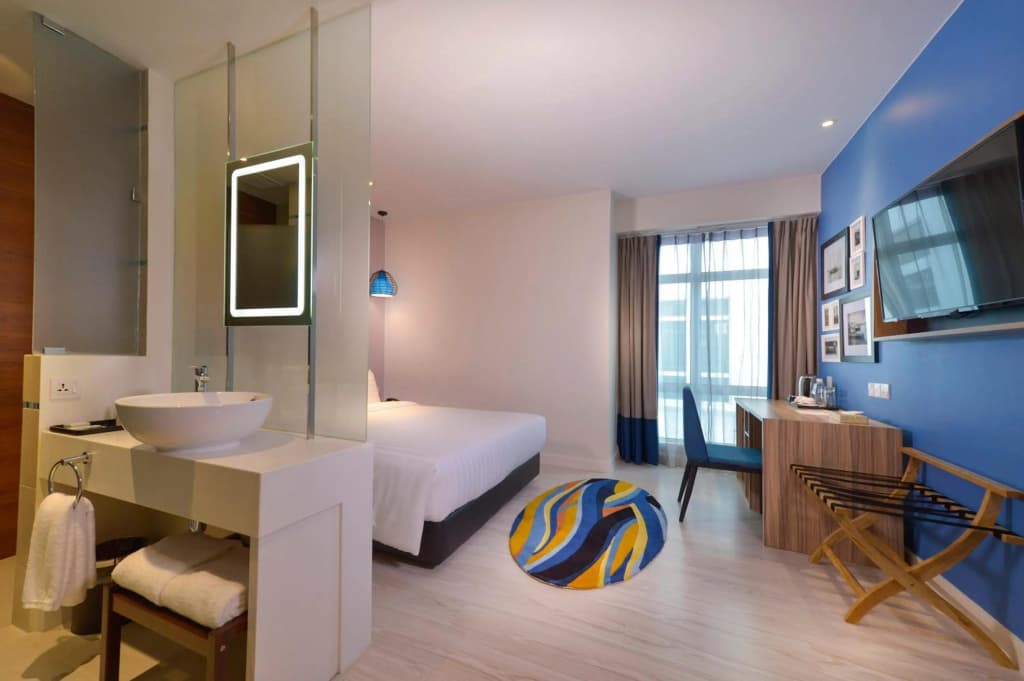 Mercure Kota Kinabalu City Centre - photo 35