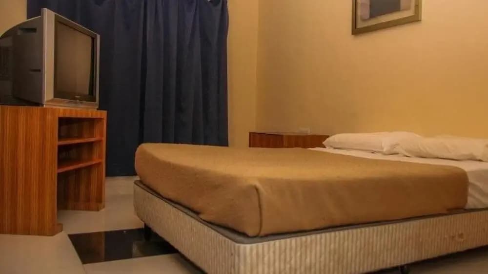 Grand Paradise Highway Hotel Rawang - photo 2