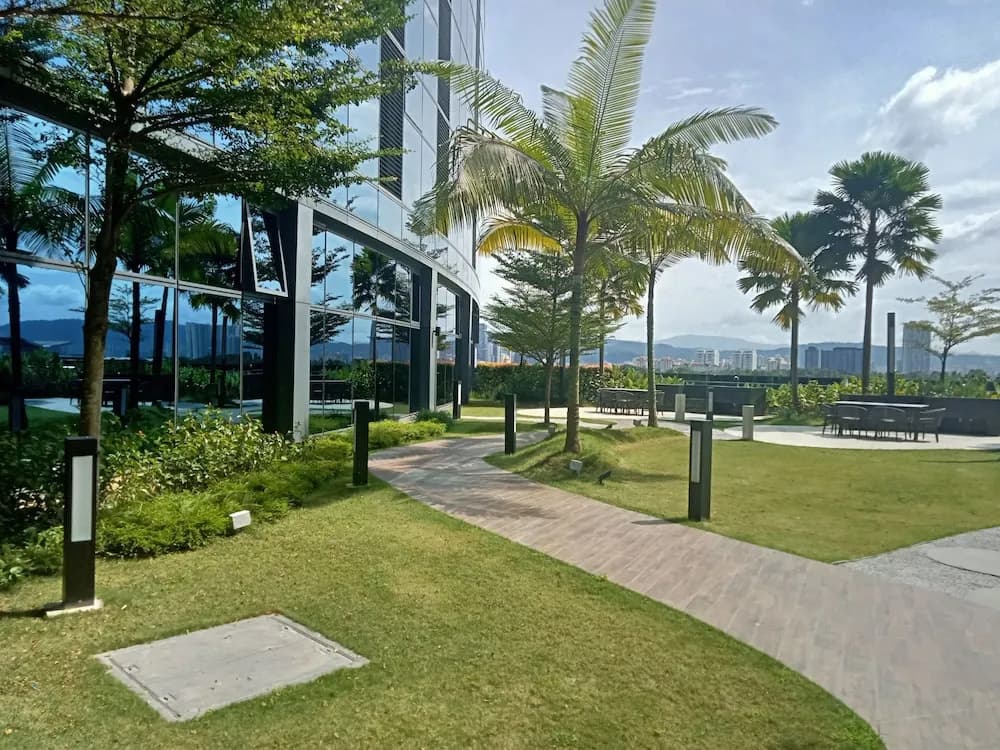 Eaton Residences KLCC by Luna - photo 27