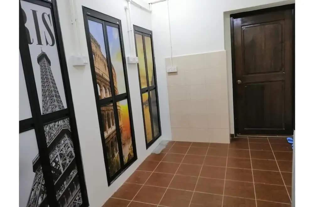 Third Street Station - Hostel - photo 4