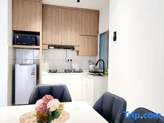 Residensi Seri Serindit Block B by Define Suite - photo 1