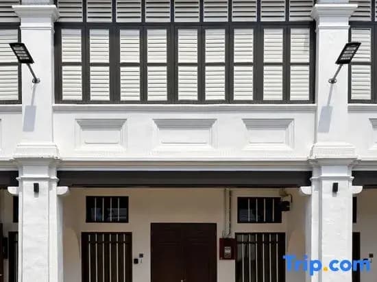 Courtyard by Heritage Row - photo 1