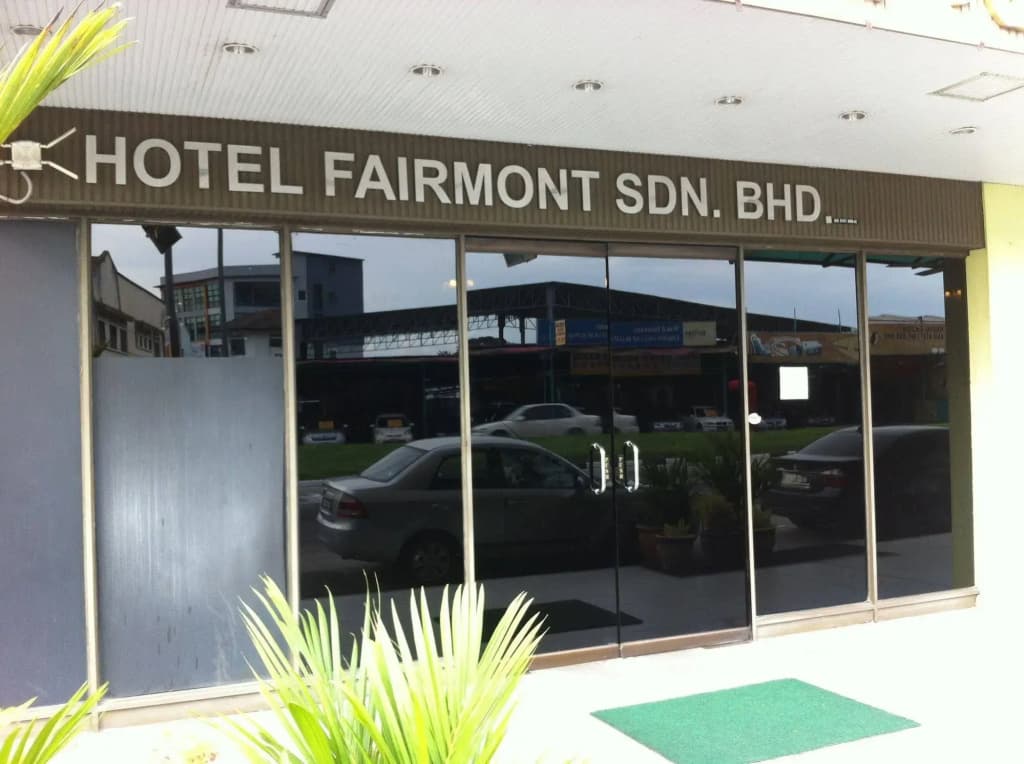 Hotel Fairmont - photo 1
