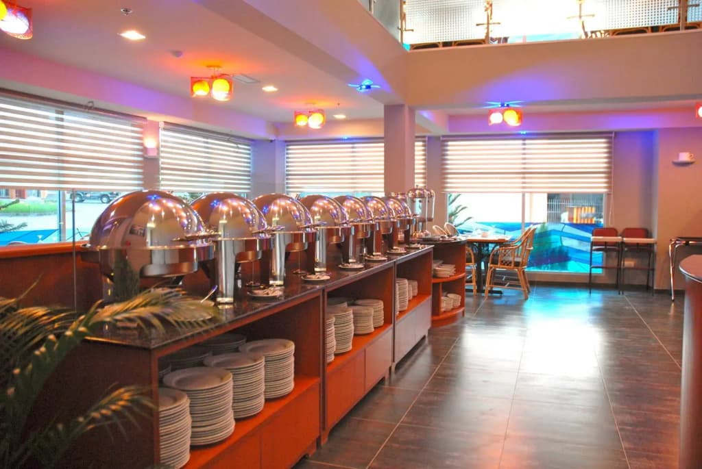 The Pavilion Hotel - photo 21