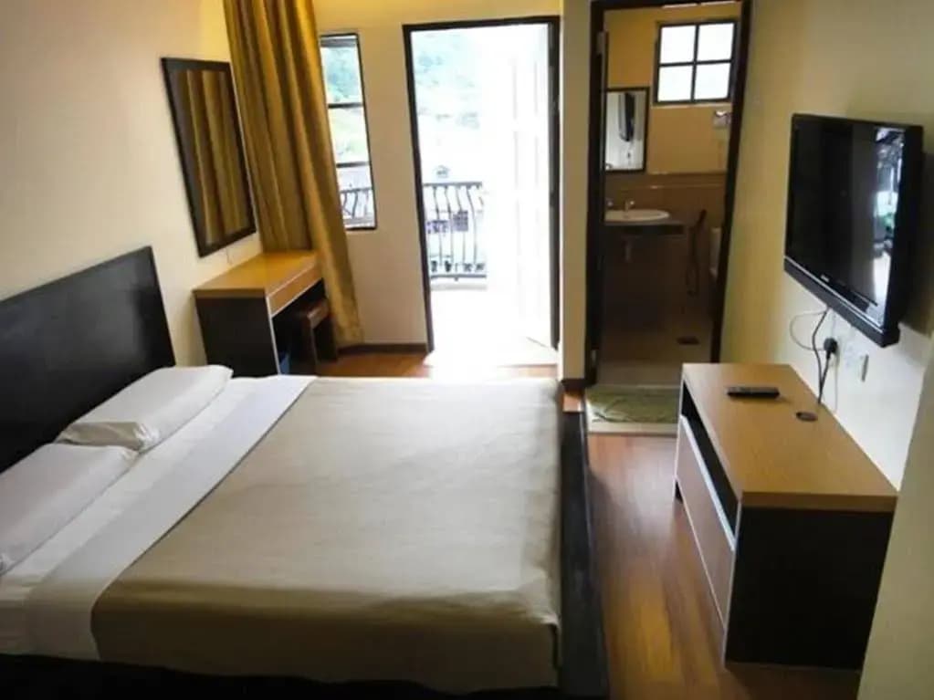 Hotel Chua Gin - photo 4