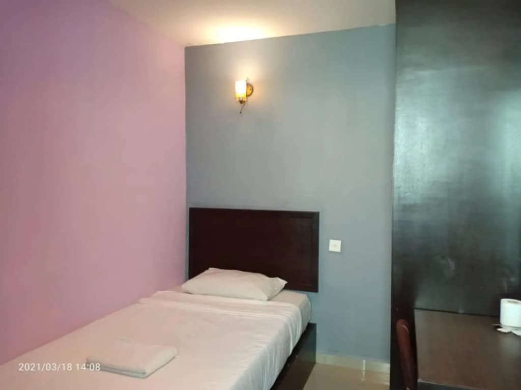 BB Motel - photo 2