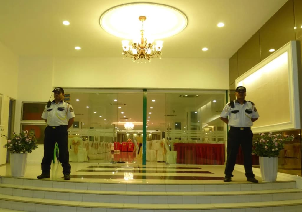 Your Hotel - photo 5