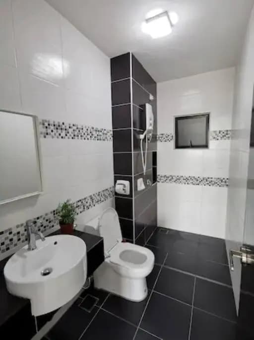 Forest in the Sky 3BR 8pax NETFLIX!! High floor By STAY - photo 8