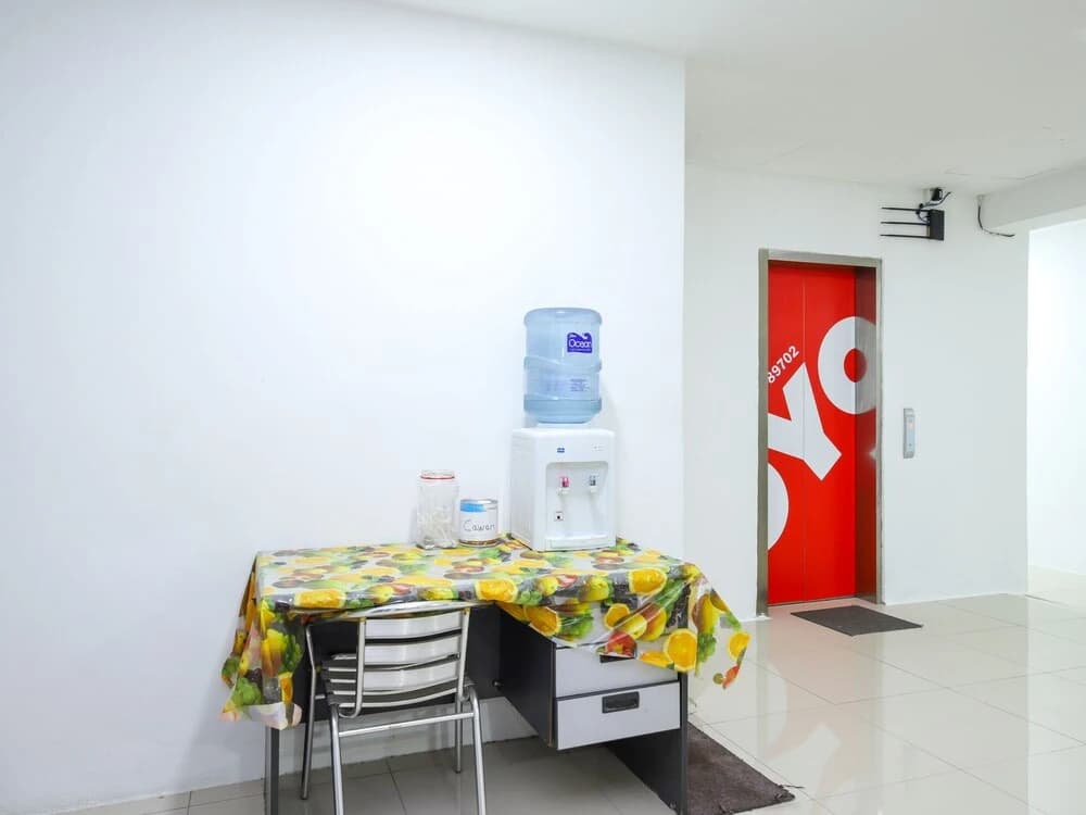 OYO 89702 Md Hotel Masai - photo 11