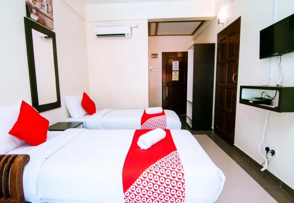 Nawawi's Cottage by OYO Rooms - photo 4