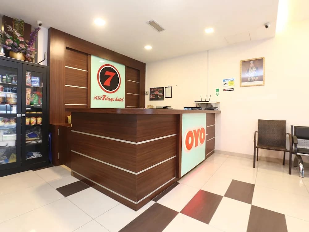 Kb 7 Days Hotel By OYO Rooms - photo 4