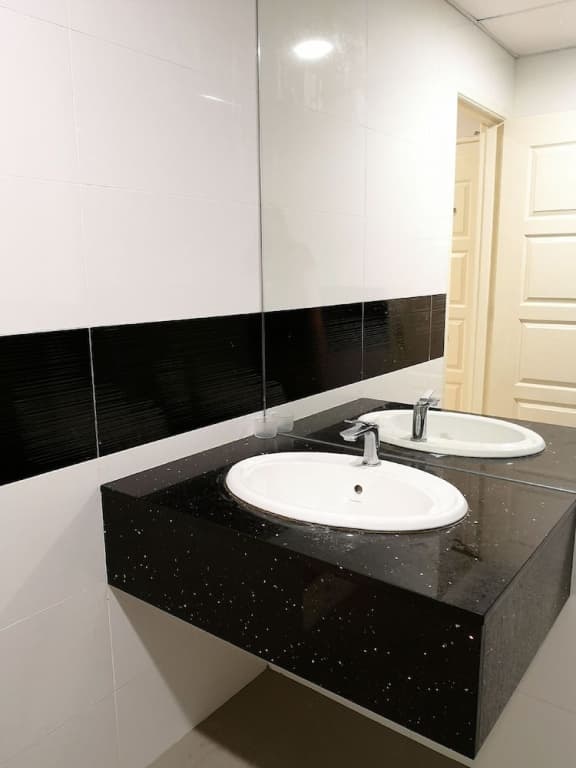 Mansion One 2 Bedroom Apartment - photo 9