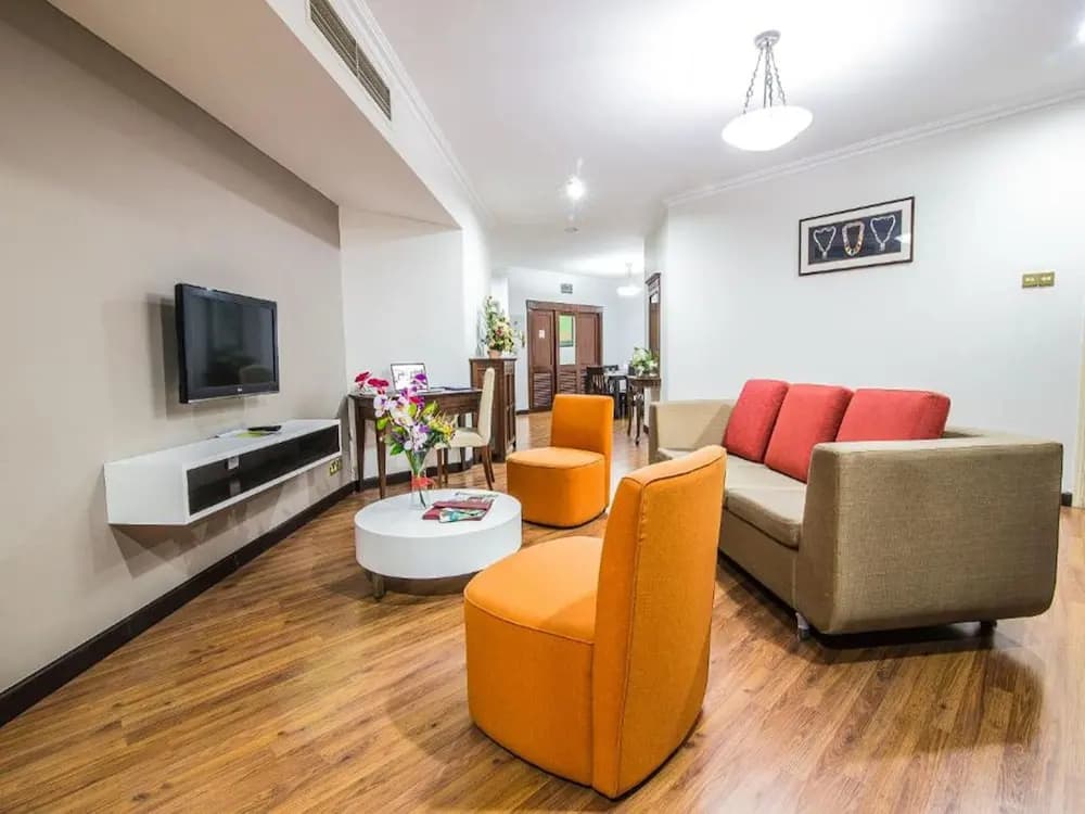 Beta Service Apartment - photo 14