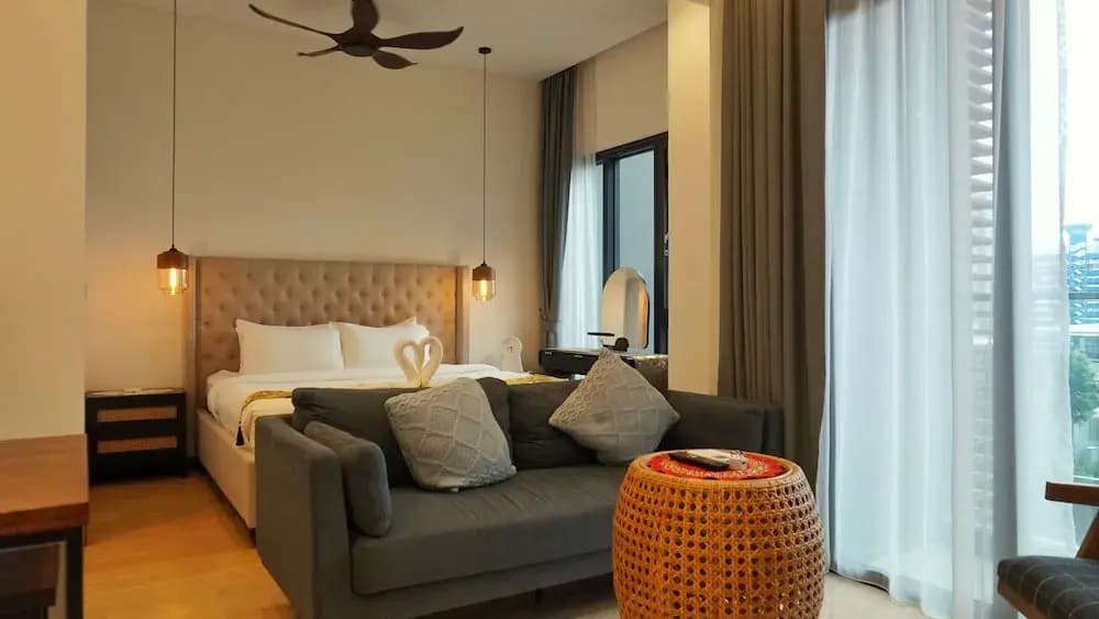Harmony Luxury Suites At Lucentia BBCC - photo 2