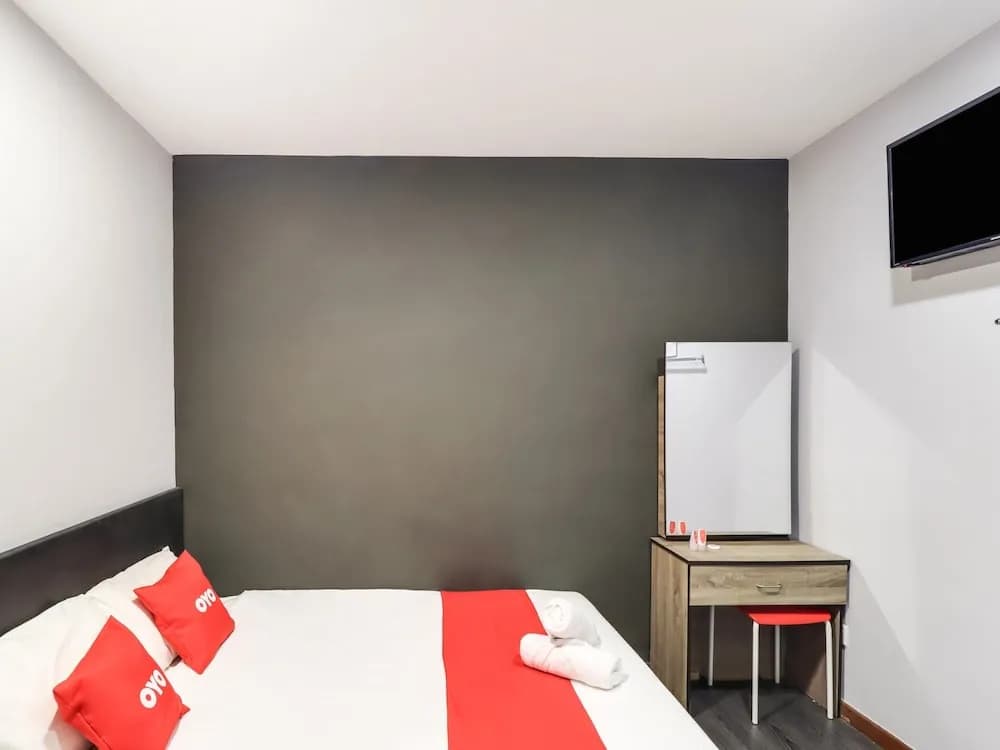 Moonnight Hotel by OYO Rooms - photo 5