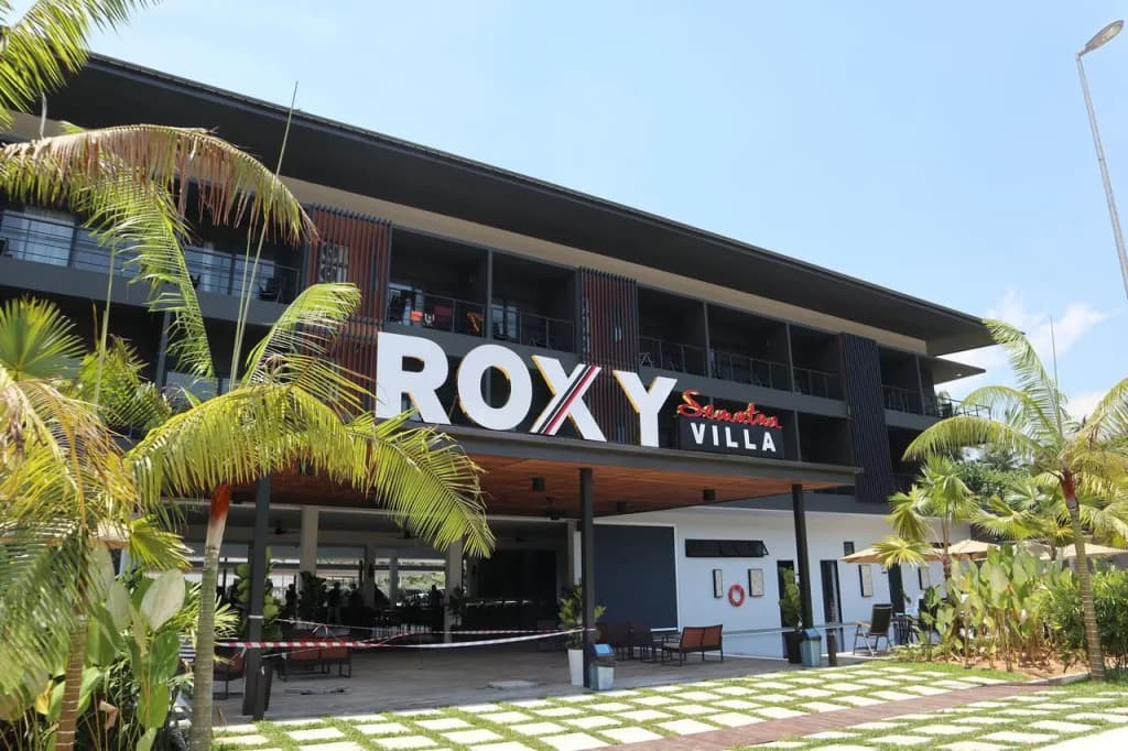 Roxy Sematan Villa & Townhouse - photo 1