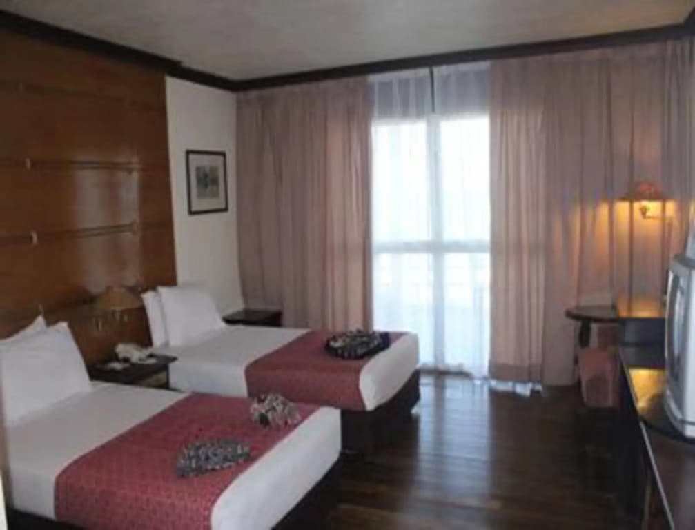 Sutra Beach Resort - photo 5