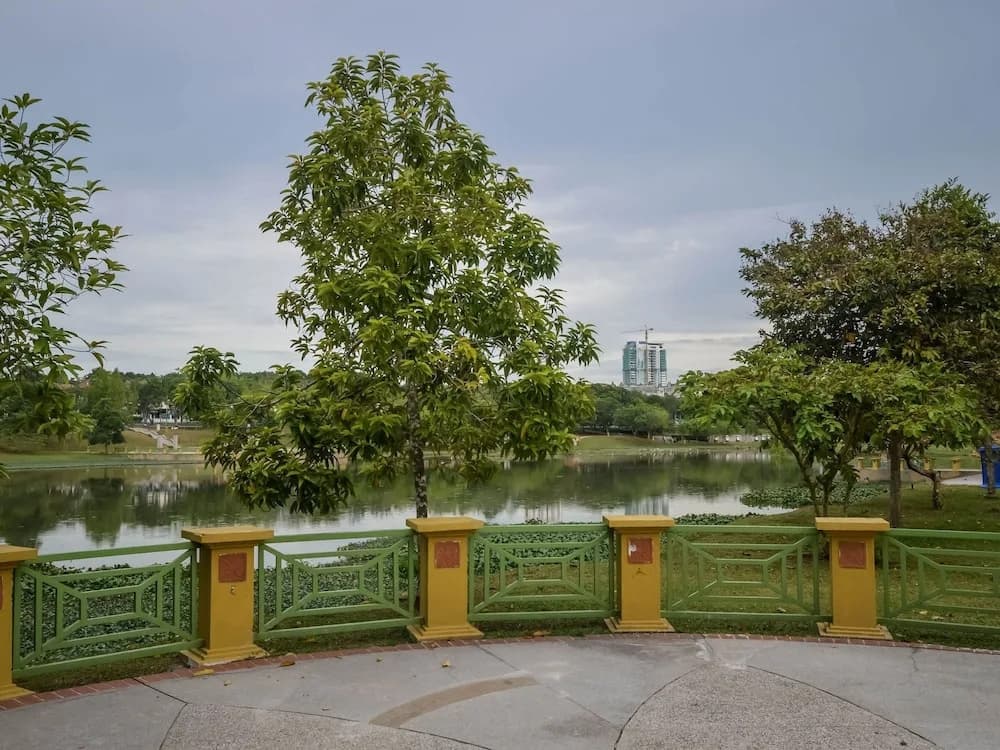 Arina Hotel at Bangi - photo 11