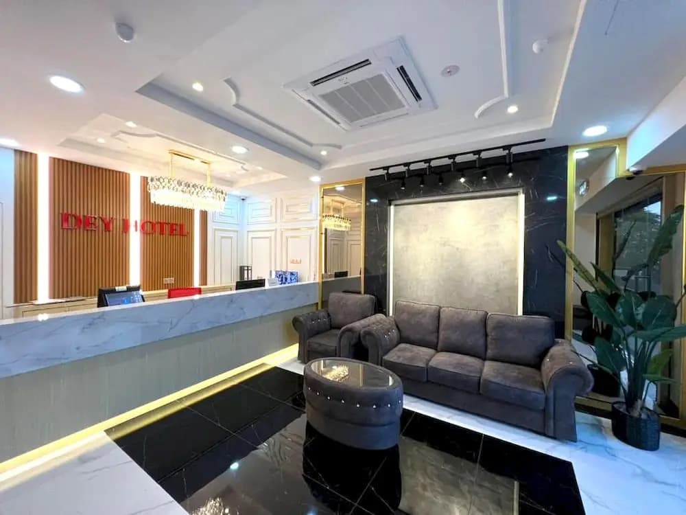 Townhouse OAK Dey Hotel - photo 2