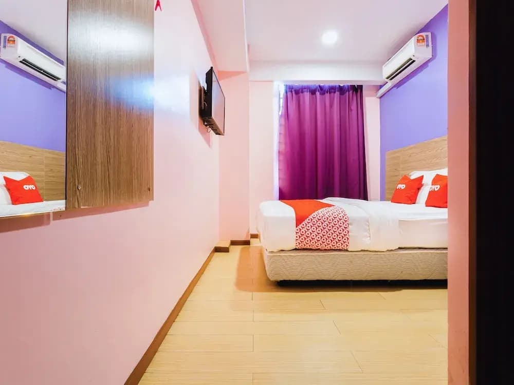 OYO 90153 U Stay Hotel - photo 4