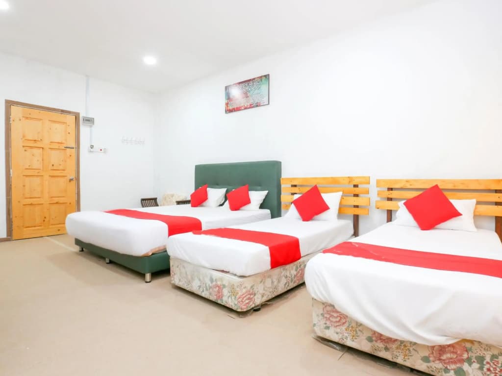 Citra Kadok Banquets & Homestay - photo 3