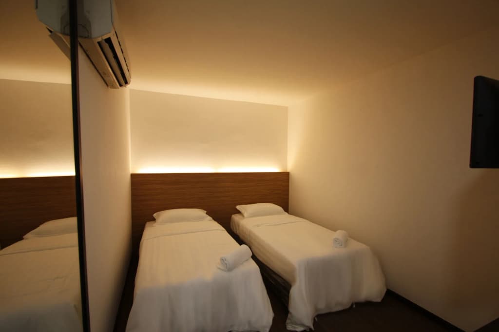 Place2Stay - Opposite Hilton - photo 6