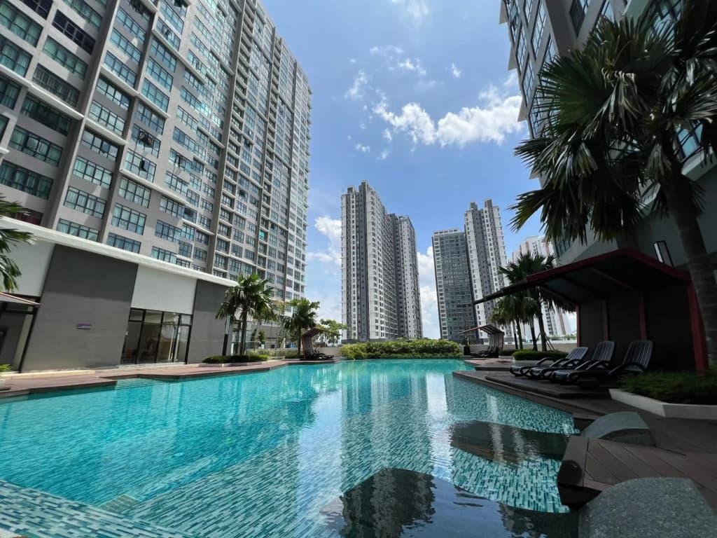 Luxurious Rustic Suite Conezion Botanical Garden IOI City Mall Putrajaya 5 plus 1 Paxs 3 Rooms 2 Baths - photo 11