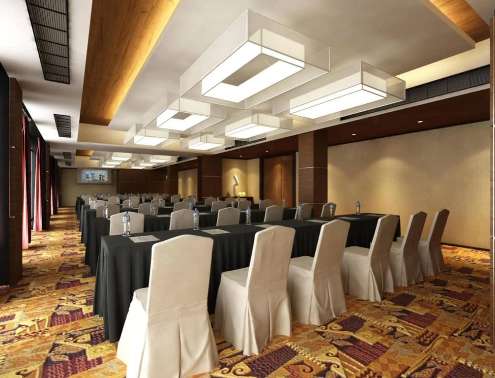 Hallmark Crown Hotel - photo 14