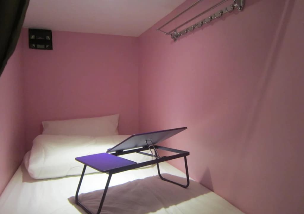Thirty Three Stewart Houze Guest House - photo 3