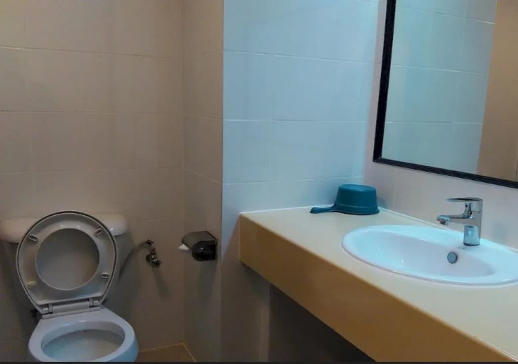 Telang Usan Hotel - photo 11