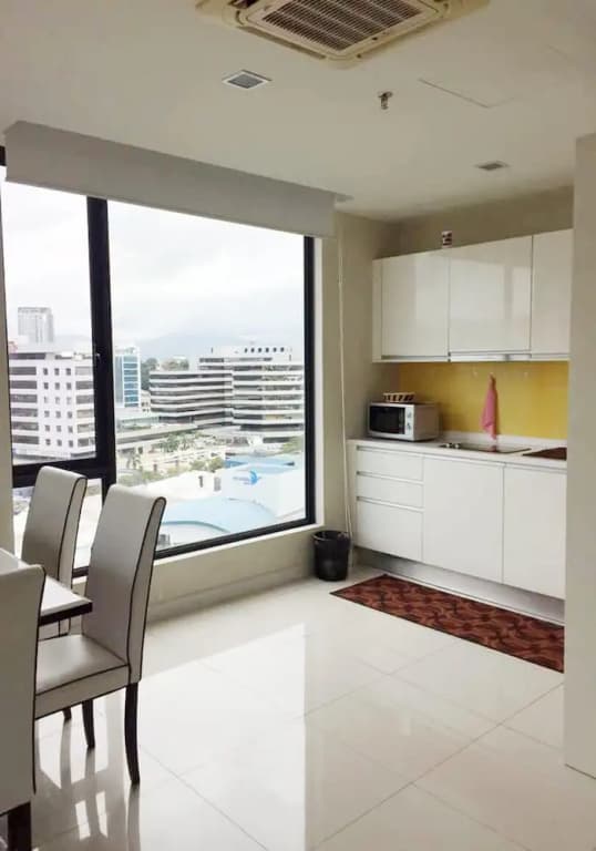 KK Privilege Suite 2 @ Sky Hotel KK - photo 6