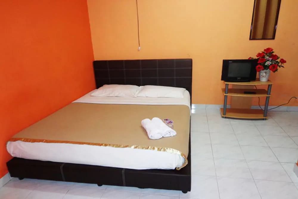Farin Hotel Jelutong - photo 4