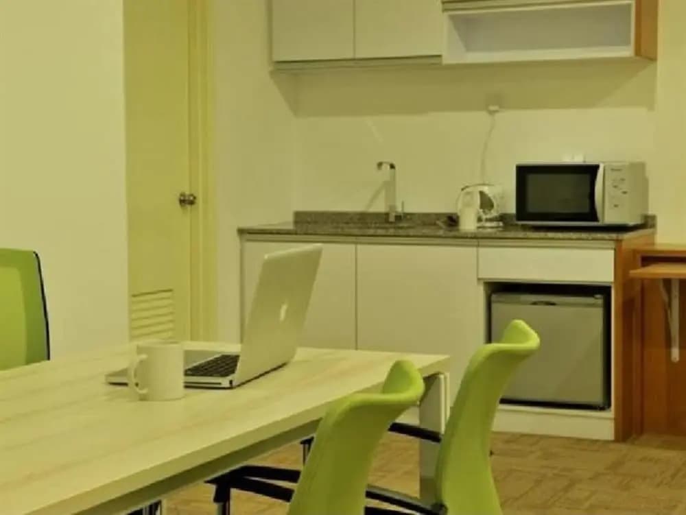 Primera Residences & Business Suites - photo 17