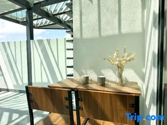 Sunsuria Forum Soho & Residence Suites Setia Alam by Moka - photo 1