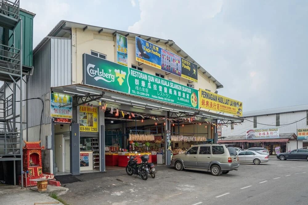 OYO 89410 Z&H Homestay - photo 14