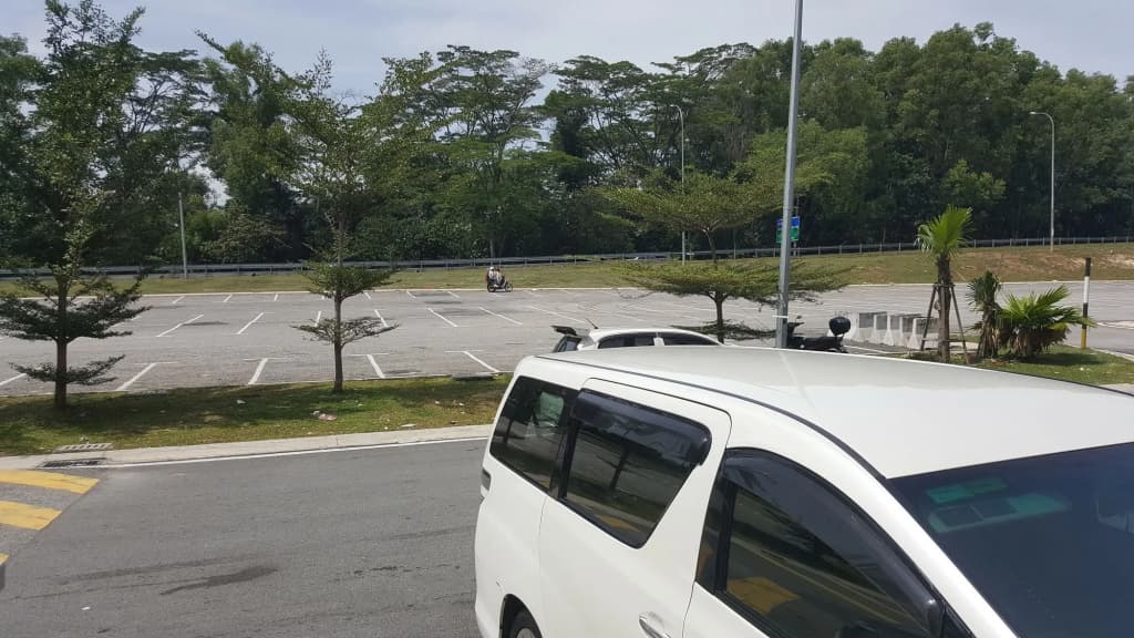 9 Square Hotel - Sri Kembangan - photo 16