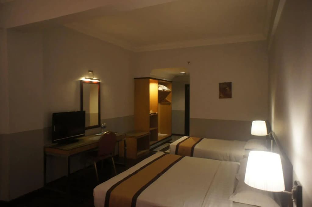 Tyng Garden Hotel Sandakan - photo 6