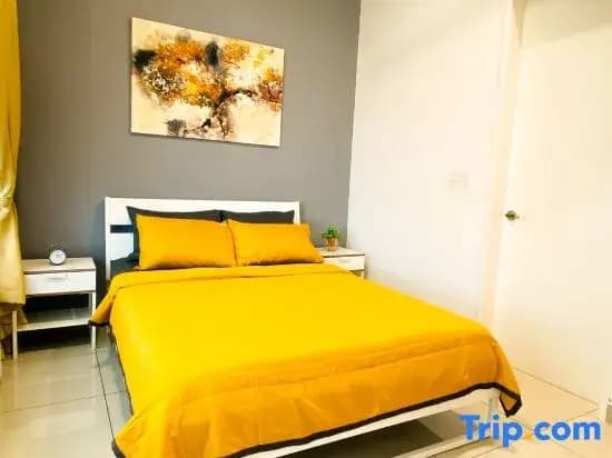 Icon2 Condo in IOI City Mall Putrajaya, Pool View - photo 7