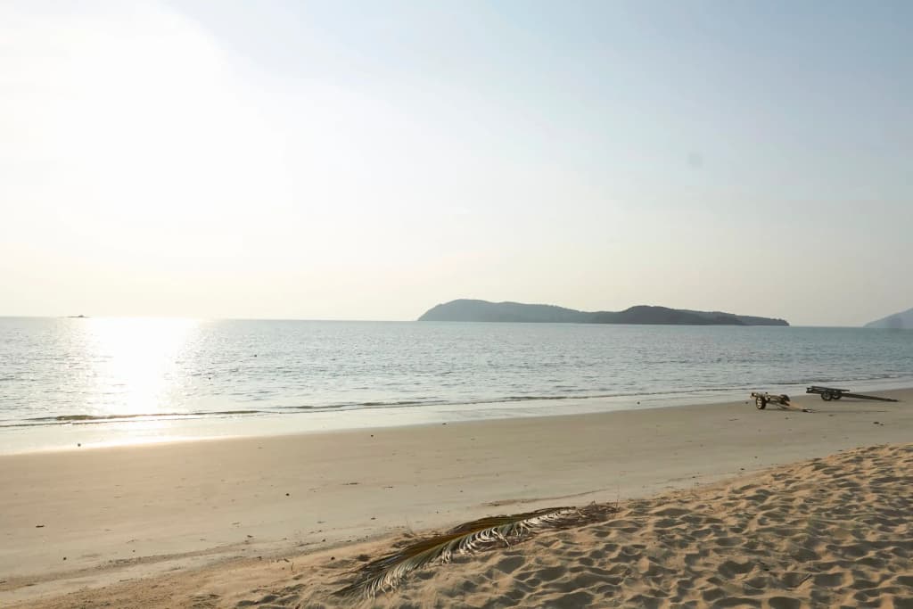 Corrie Chalet Pantai Cenang Langkawi - photo 10