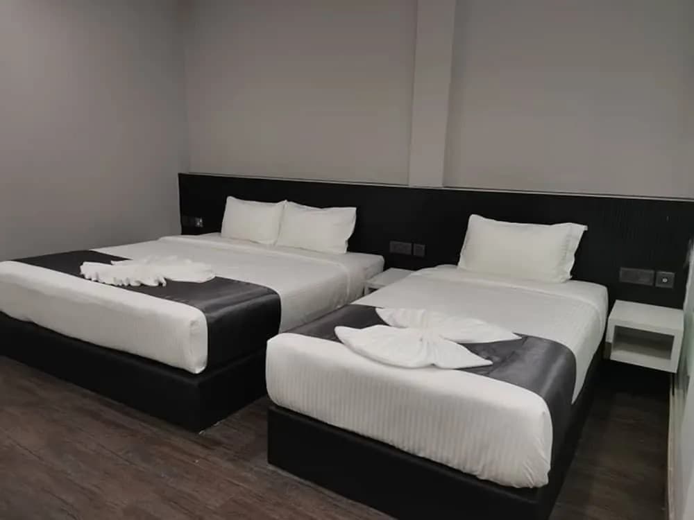 Kimal Hotel @ off Jalan Tupai - photo 3