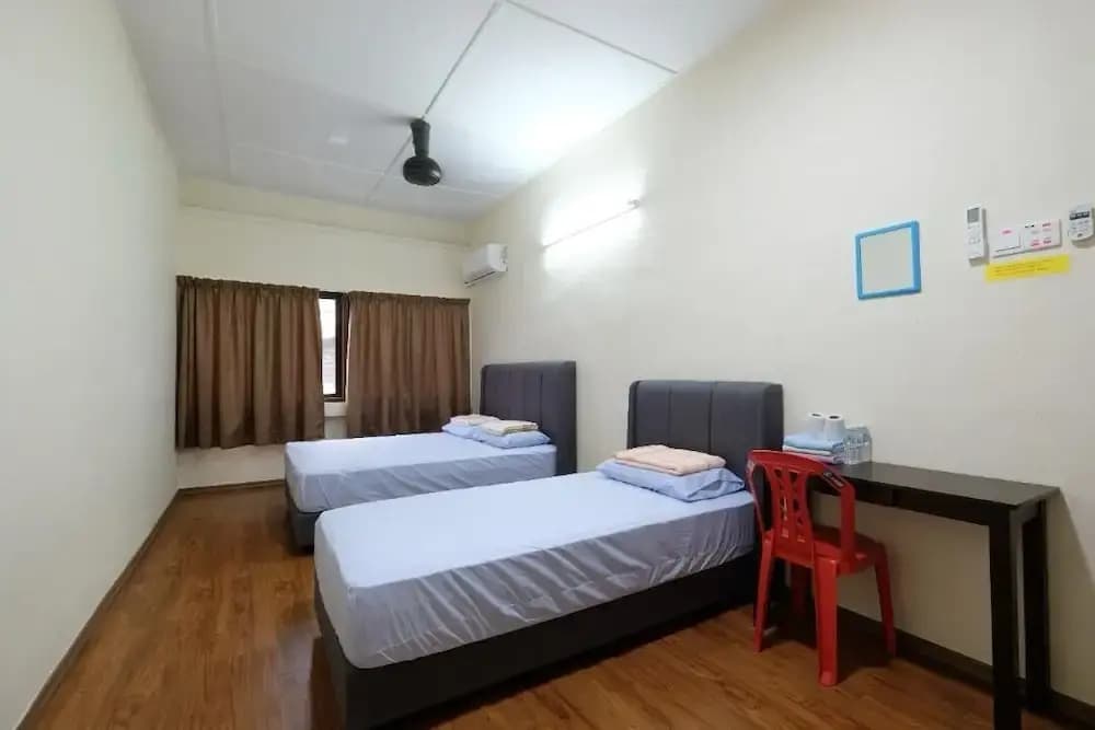 Comfortable Homestay in perai - photo 2