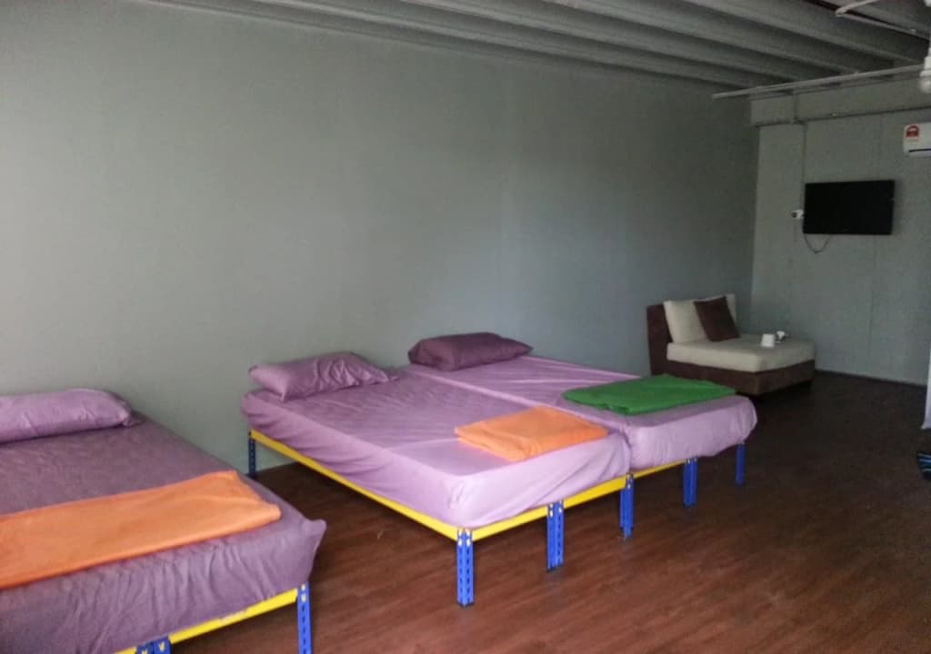 One Piece Guest House - photo 3