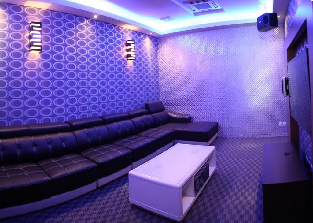 Grand Borneo Hotel - photo 12