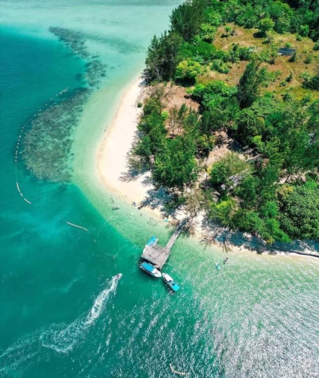 Ara Dinawan Island - photo 15